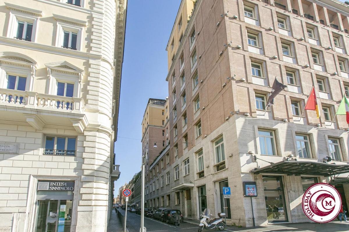 C M Barberini Vacation Roma